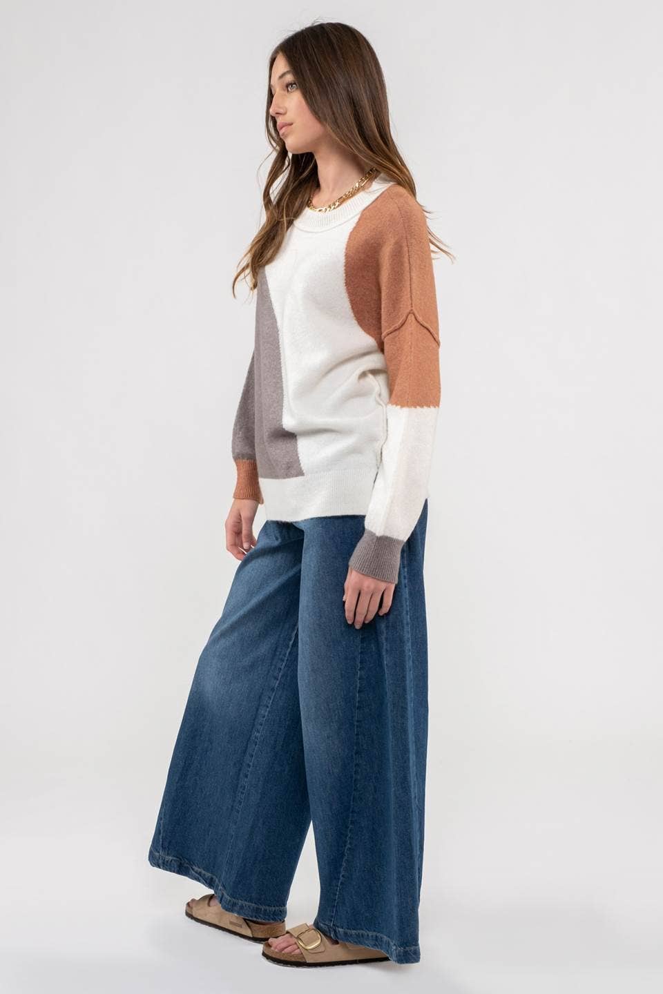 COLORBLOCK KNIT SWEATER