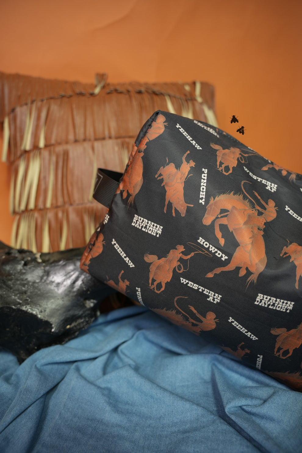 RUST RODEO TRAVELER BAG