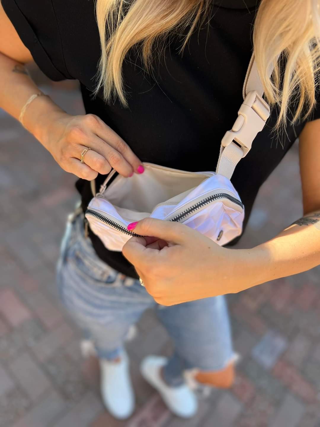 Check Yes Crossbody Bag