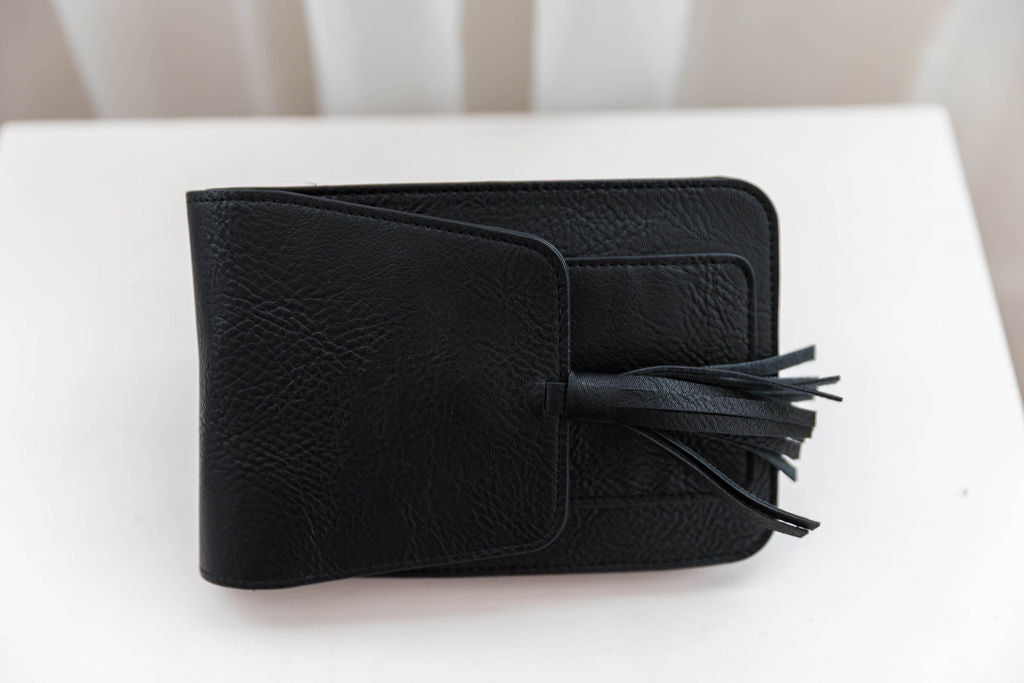Carma Crossbody (Multiple Colors Available)