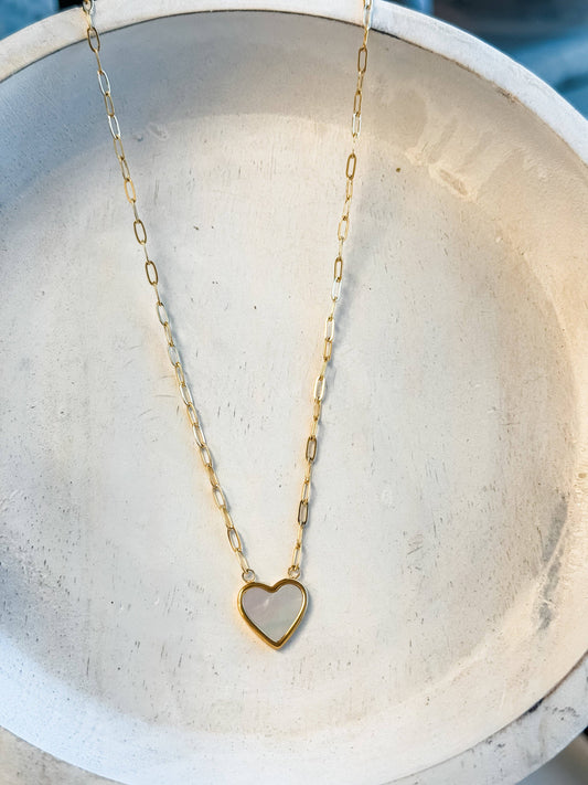 PEARL HEART CHAIN NECKLACE