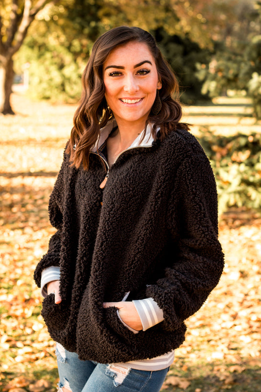 Vintage Sherpa Pullover- Black