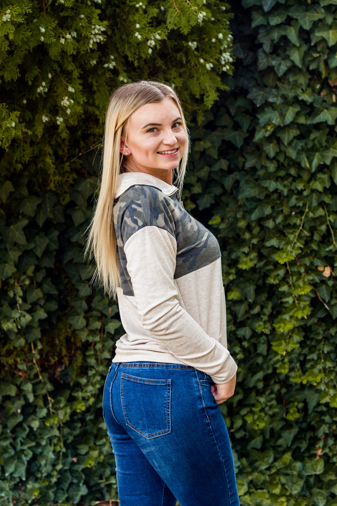 Gotta Have 'Em -High Rise Dark Skinny Jeans