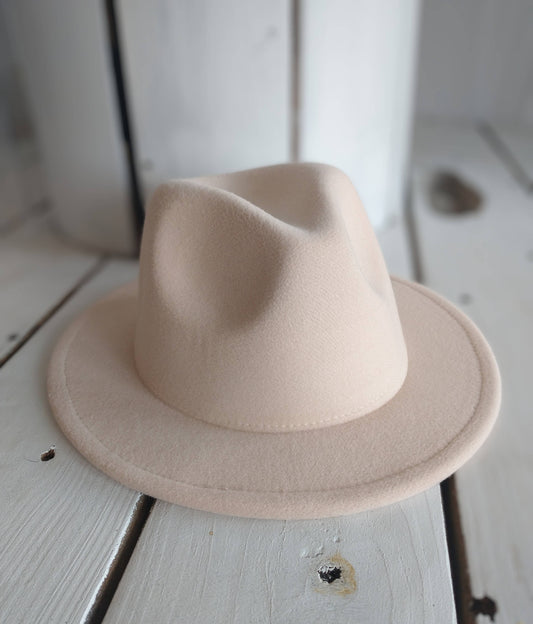 Kids Felt Fedora in Vanilla