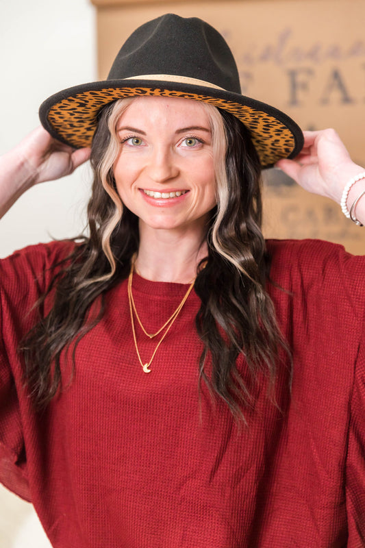 Poppy Peekaboo Wide Brim Hat - Black